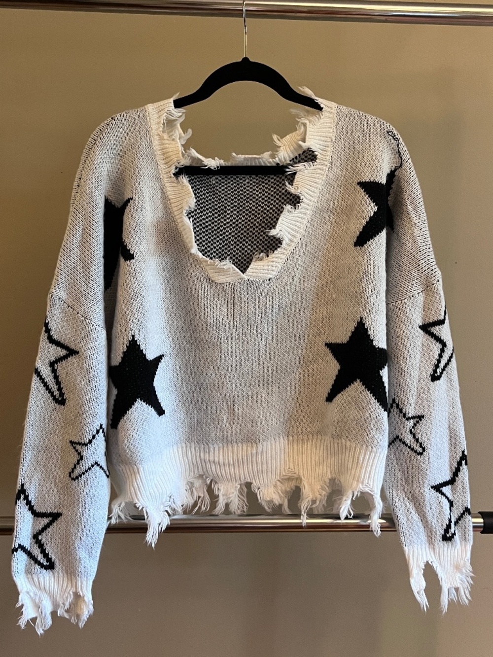 Stars Knit Sweater | Black & White | Medium